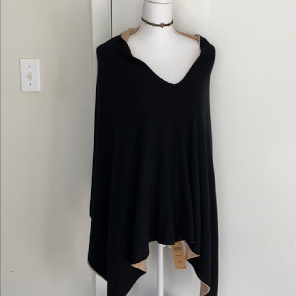 Duluth reversible poncho